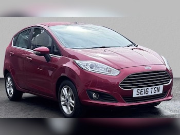 2016 - 1.25 82 Zetec 5dr