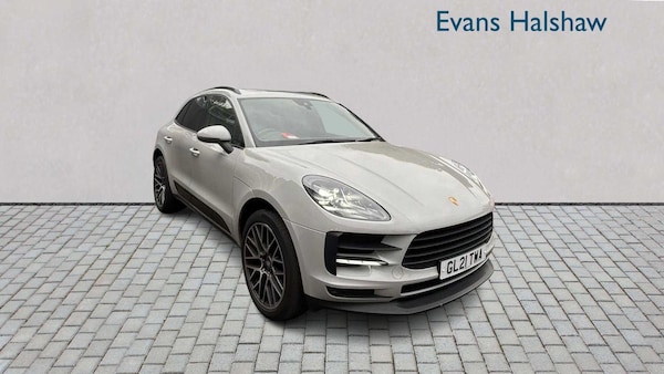 Used Porsche Macan 2021 for sale - 76310885: Photo 1