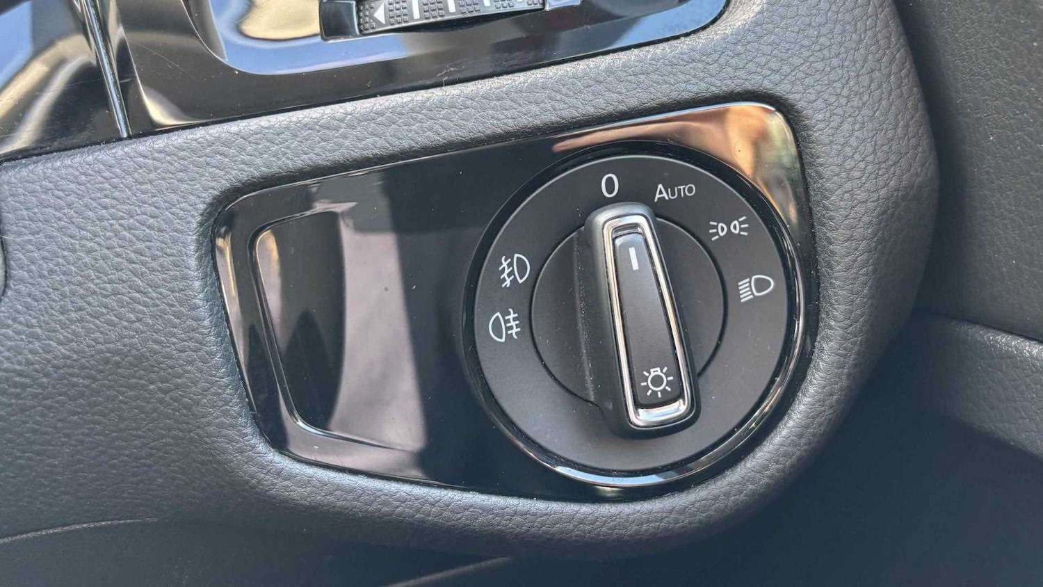 Vehicle 33