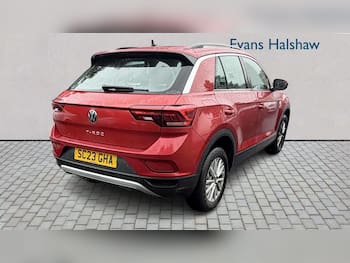 Used Volkswagen T-Roc 2023 for sale - 79784568: Photo
