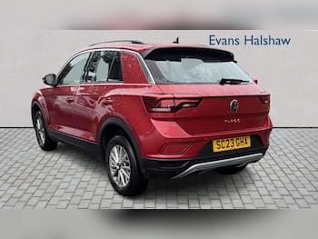 Used Volkswagen T-Roc 2023 for sale - 79784568: Photo