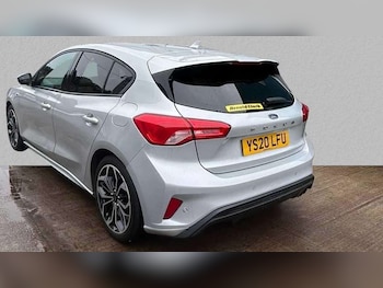 Used Ford Focus 2020 for sale - 75993796: Photo 4