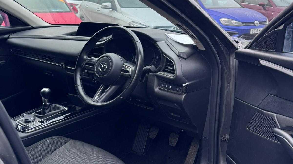 Used Mazda CX-30 2021 for sale - 76373840: Photo 5