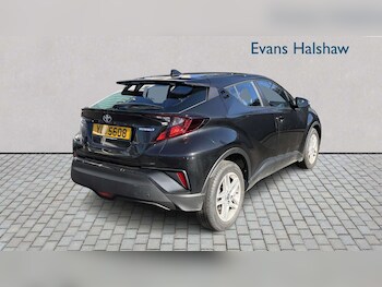 Used Toyota C-HR 2022 for sale - 77772172: Photo