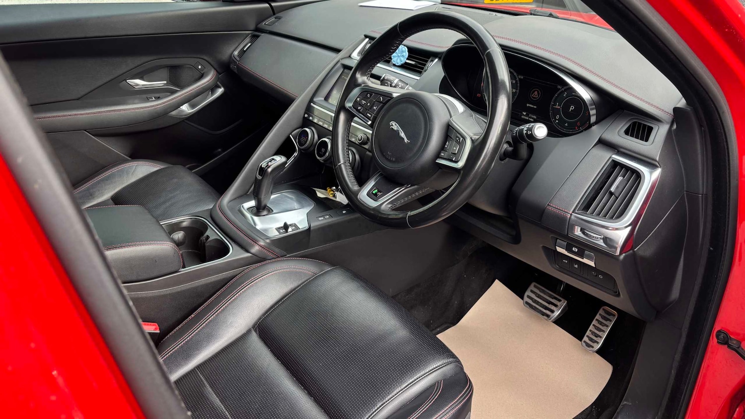 Used Jaguar E-Pace 2019 for sale - 76515548: Photo 13