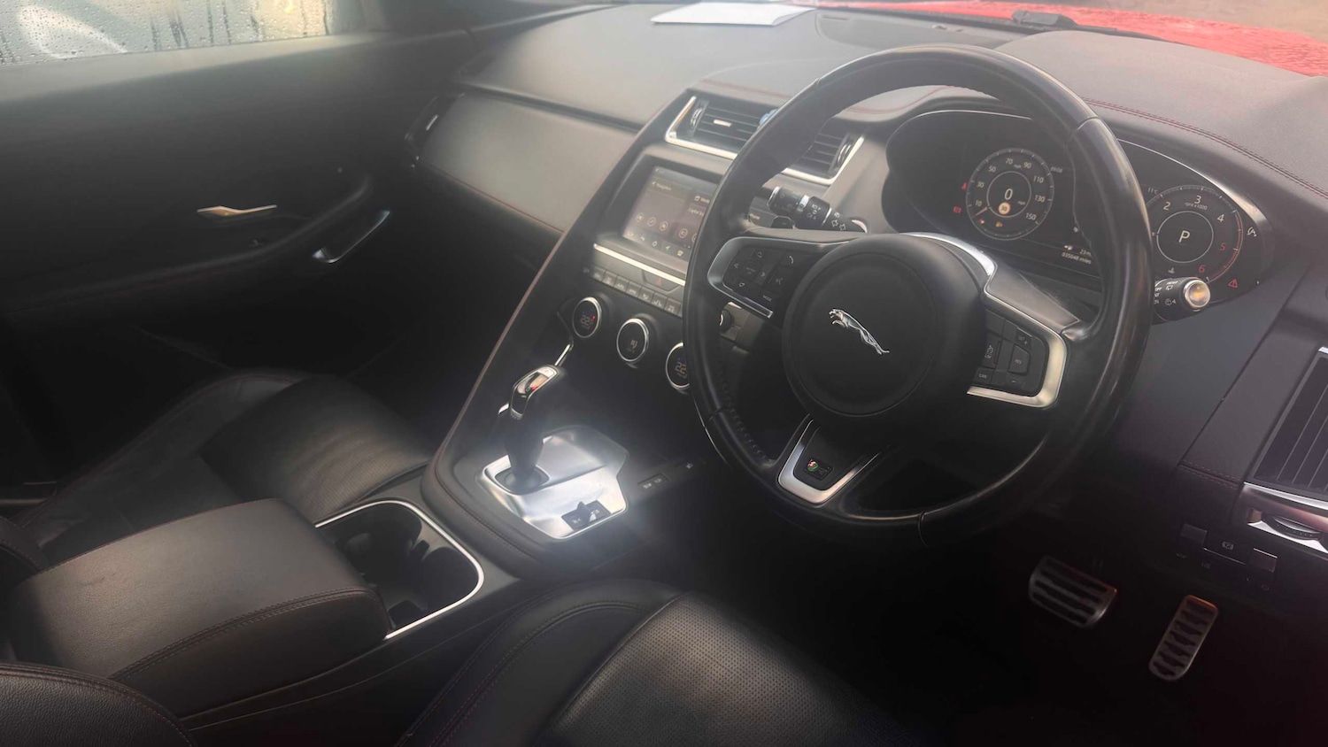 Used Jaguar E-Pace 2019 for sale - 76515548: Photo 6