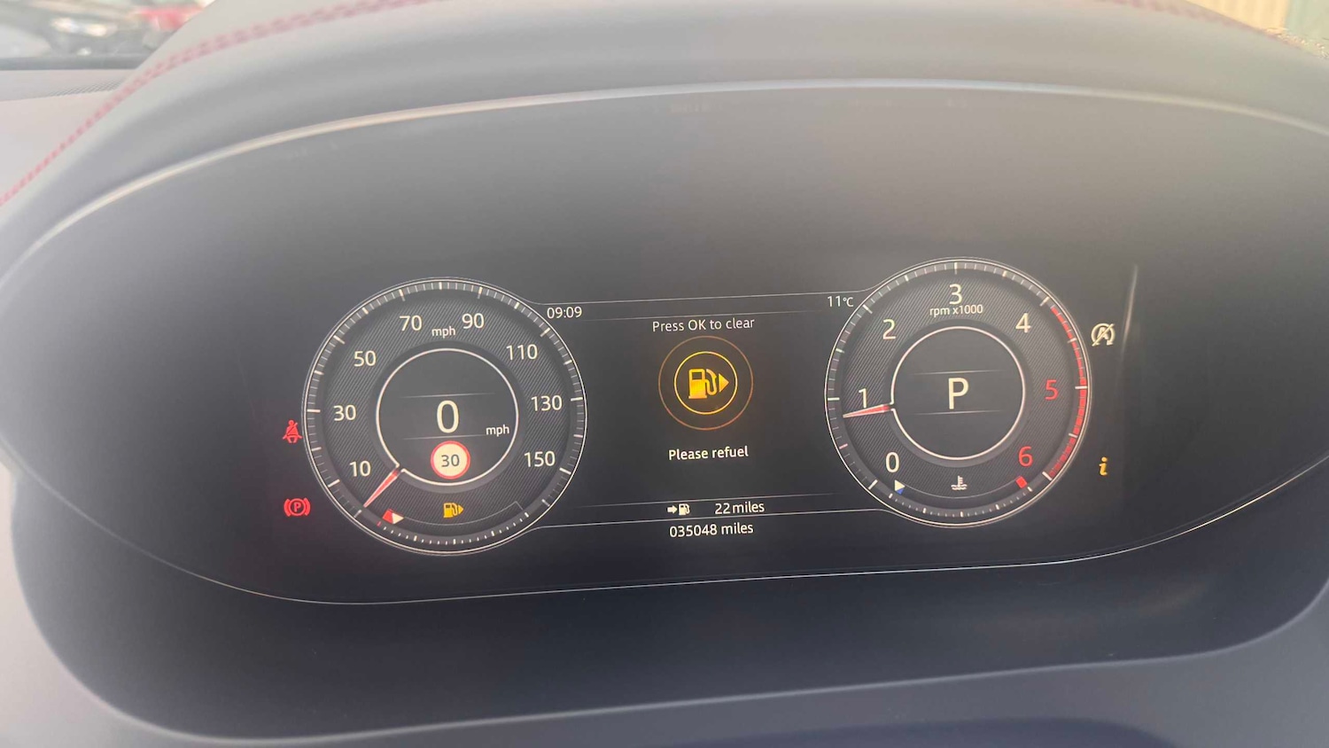 Used Jaguar E-Pace 2019 for sale - 76515548: Photo 7