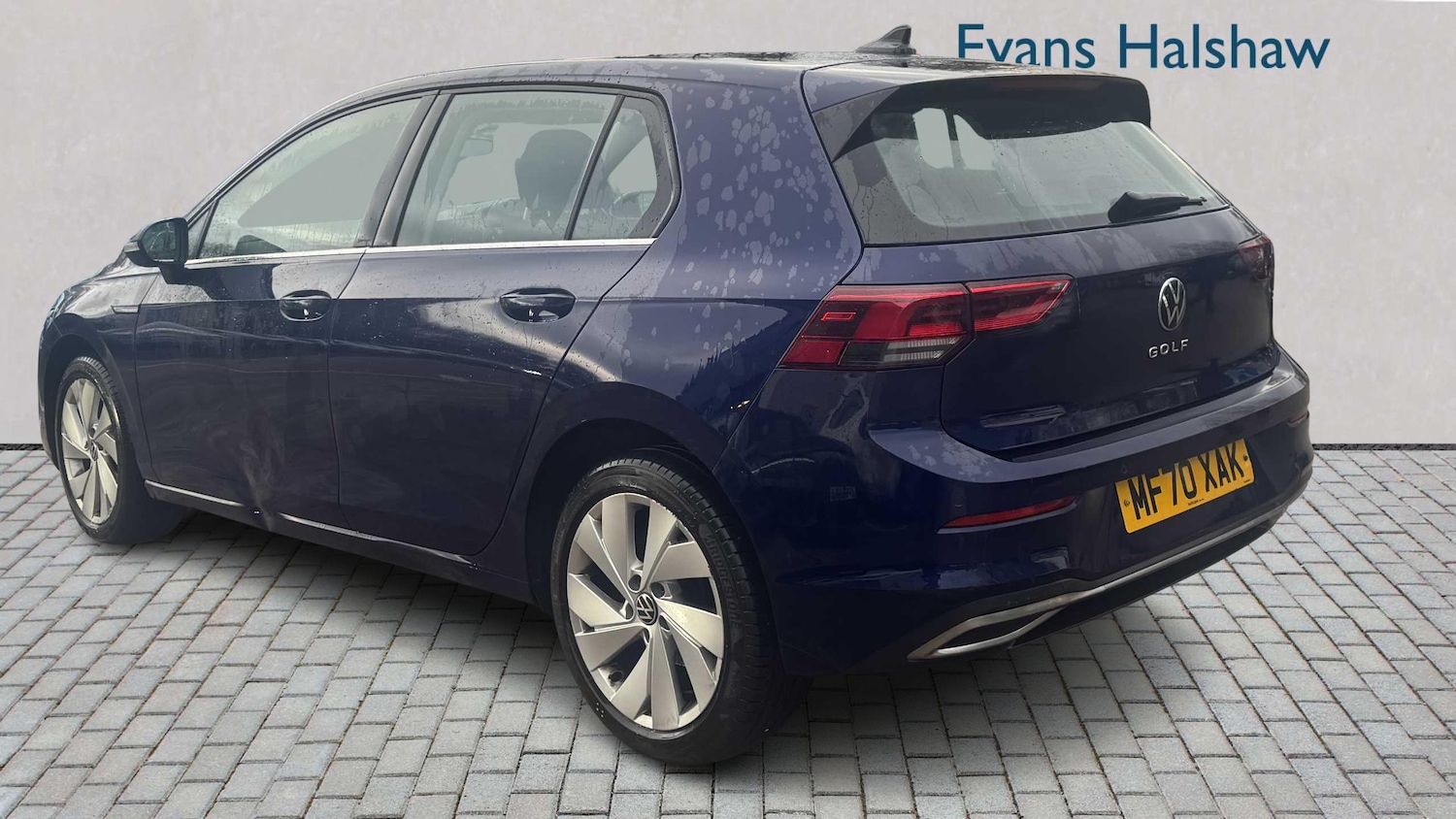 Used Volkswagen Golf 2020 for sale - 77270080: Photo 2