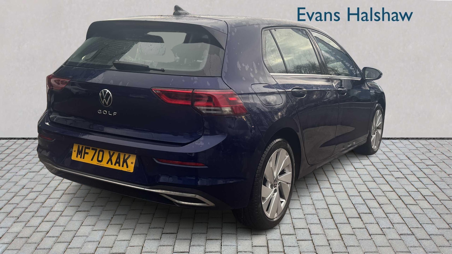 Used Volkswagen Golf 2020 for sale - 77270080: Photo 3
