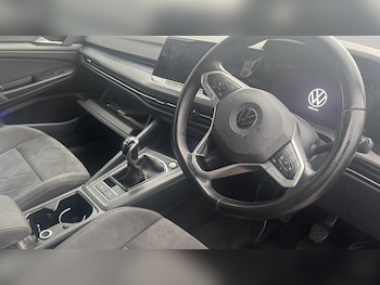 Used Volkswagen Golf 2020 for sale - 77270080: Photo