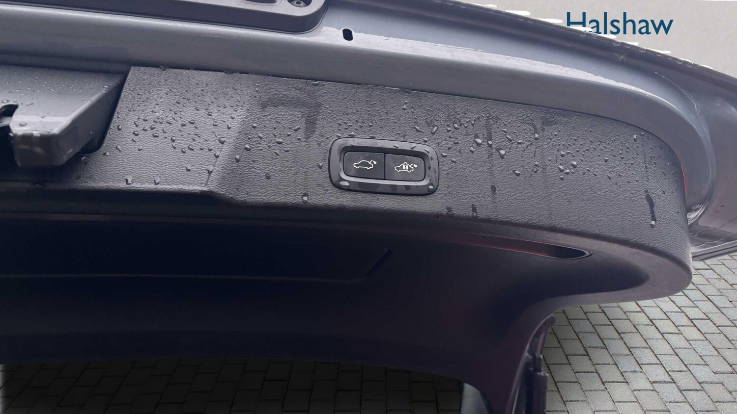 Used Volvo XC40 2023 for sale - 77540794: Photo 6