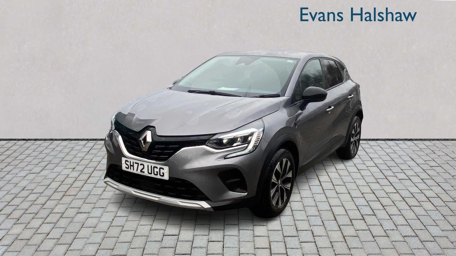 Used Renault Captur 2022 for sale - 76978780: Photo 2