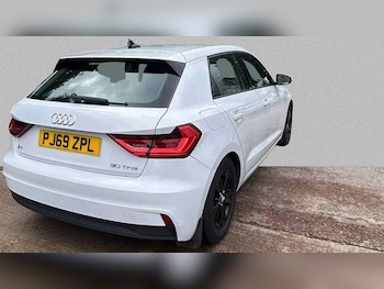 Used Audi A1 2020 for sale - 75993925: Photo 3