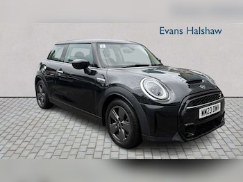 Used MINI Hatch 2023 for sale - 79579517: Photo