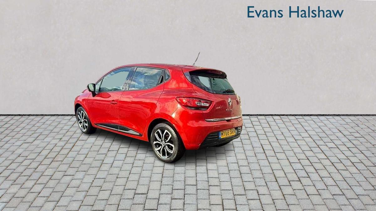 Used Renault Clio 2018 for sale - 76661785: Photo 3