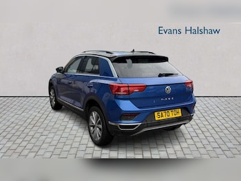 Used Volkswagen T-Roc 2020 for sale - 78577090: Photo