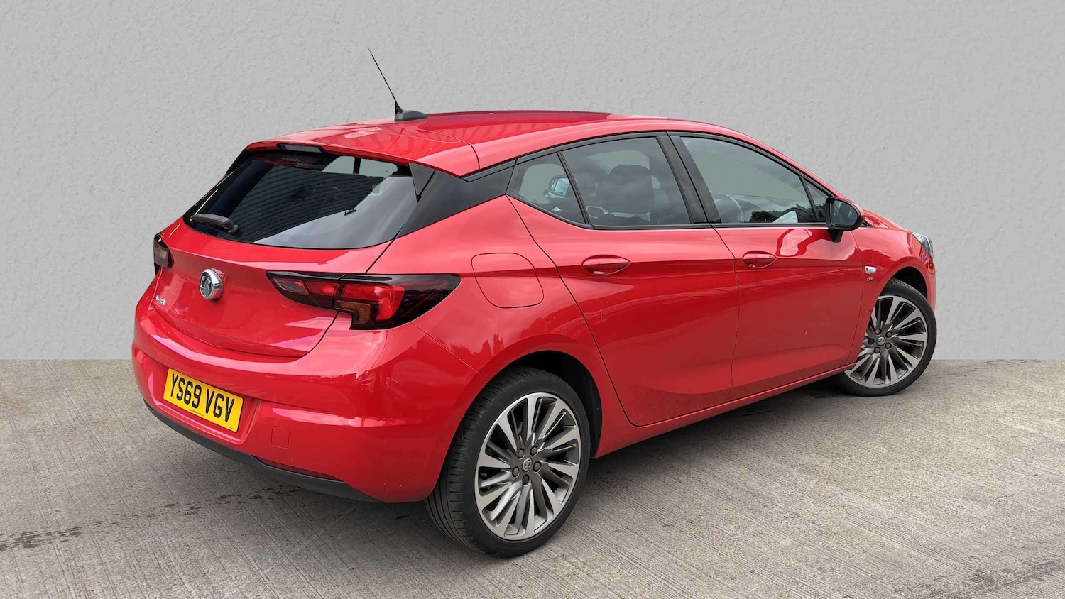 Used Vauxhall Astra 2019 for sale - 76034701: Photo 3