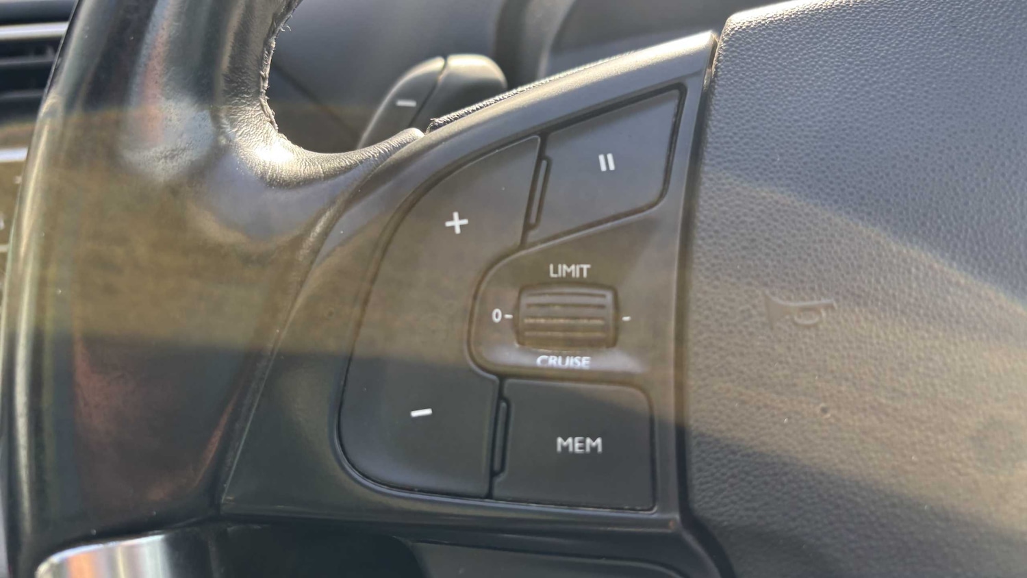 Used Citroen C4 Grand Picasso 2022 for sale - 75917778: Photo 27