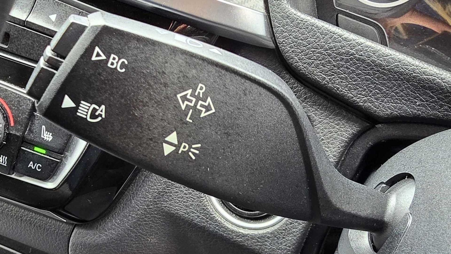 Used BMW 3 Series 2017 for sale - 76610527: Photo 27