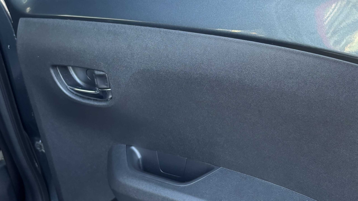 Used Toyota AYGO 2018 for sale - 76390635: Photo 10