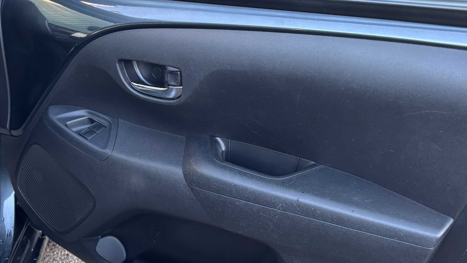 Used Toyota AYGO 2018 for sale - 76390635: Photo 12