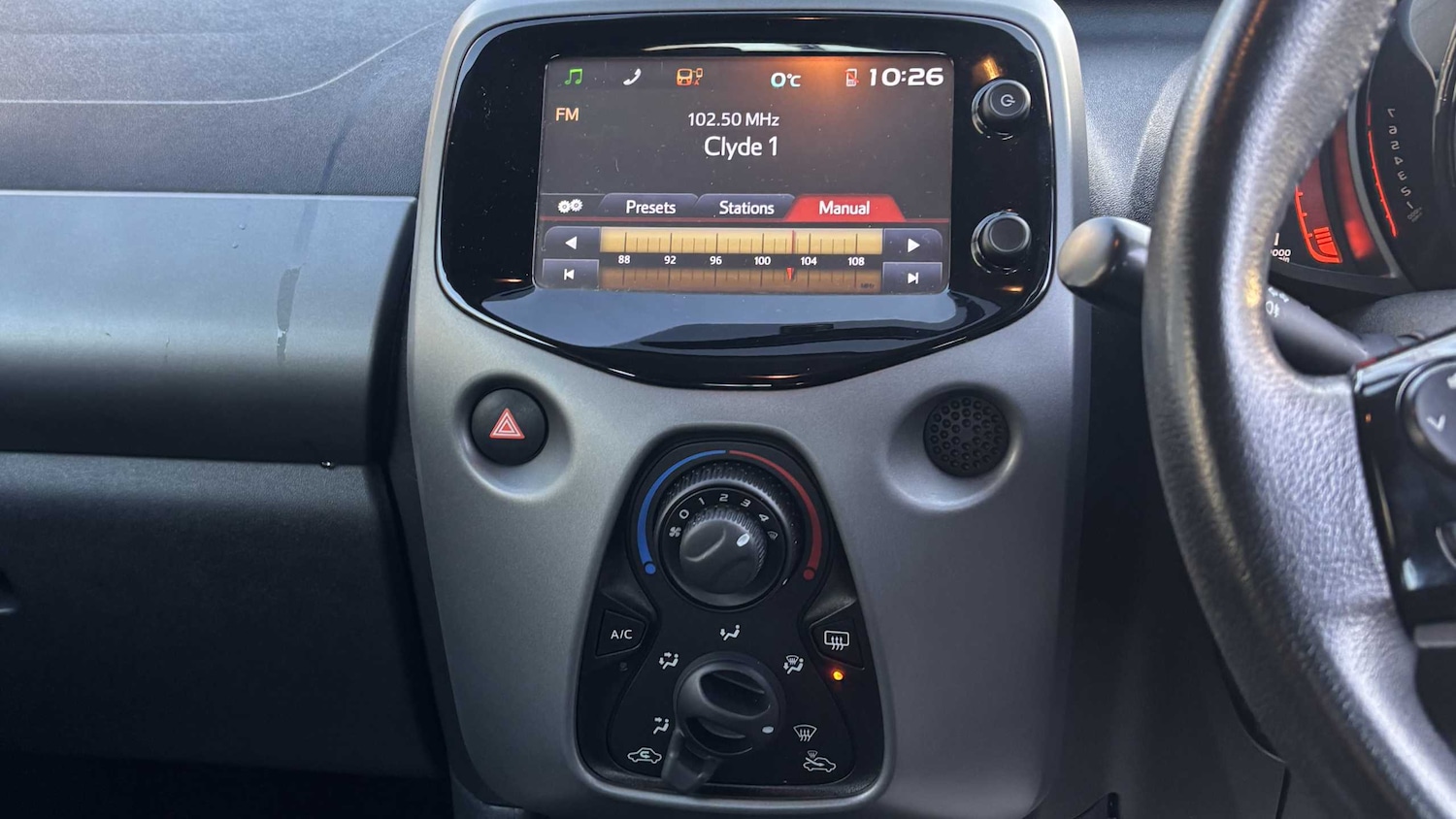 Used Toyota AYGO 2018 for sale - 76390635: Photo 16