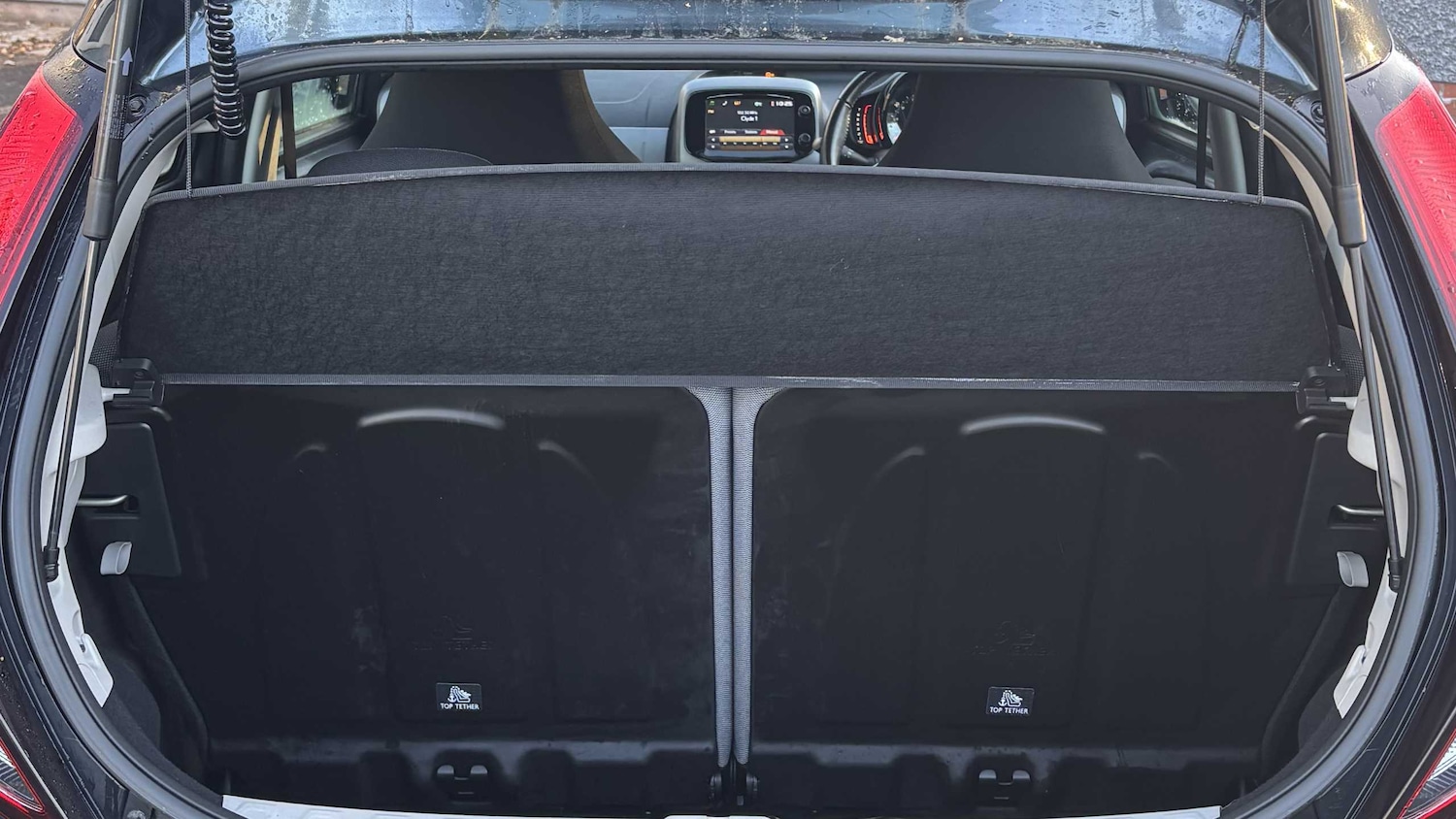 Used Toyota AYGO 2018 for sale - 76390635: Photo 8