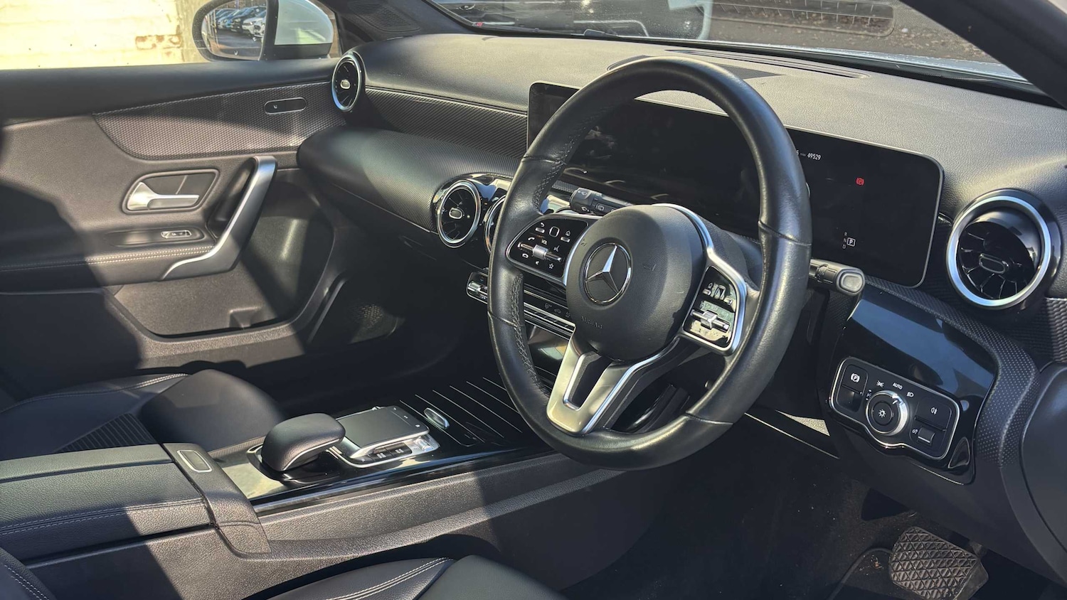 Used Mercedes-Benz A-Class 2019 for sale - 76373669: Photo 11