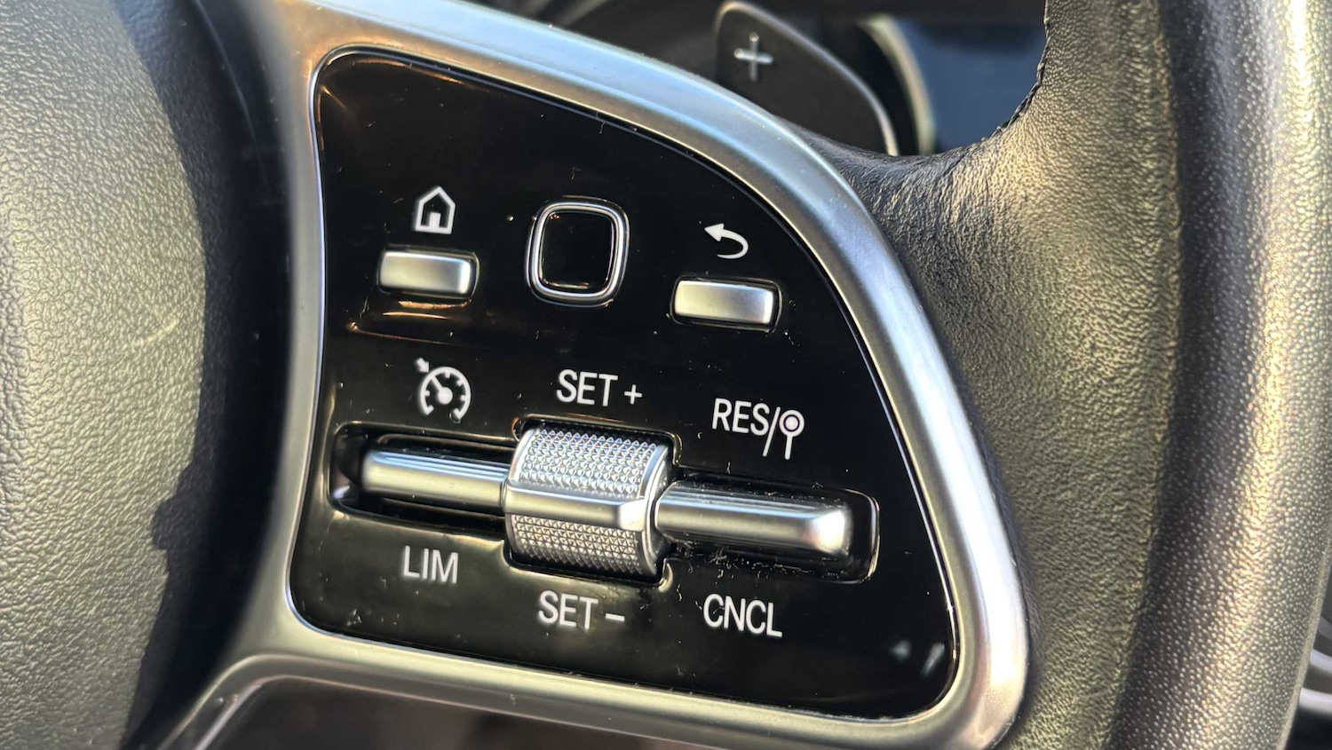 Used Mercedes-Benz A-Class 2019 for sale - 76373669: Photo 15