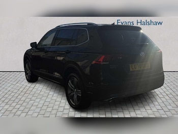 Used Volkswagen Tiguan Allspace 2020 for sale - 77257495: Photo