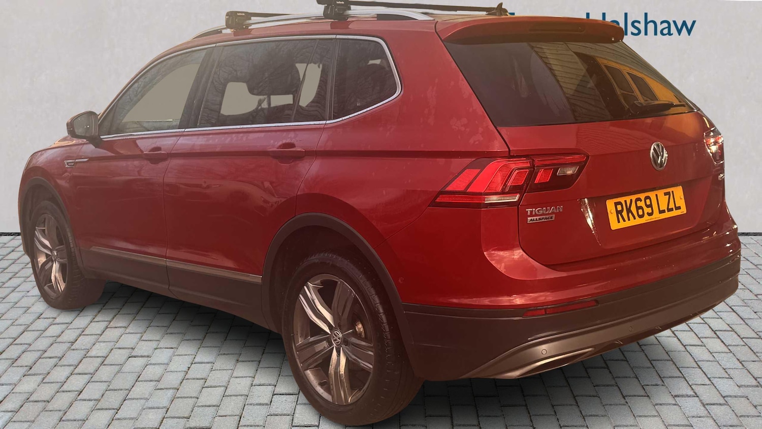 Used Volkswagen Tiguan Allspace 2019 for sale - 76746110: Photo 3