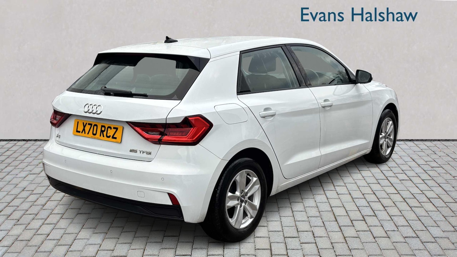 Used Audi A1 2020 for sale - 77741054: Photo 2