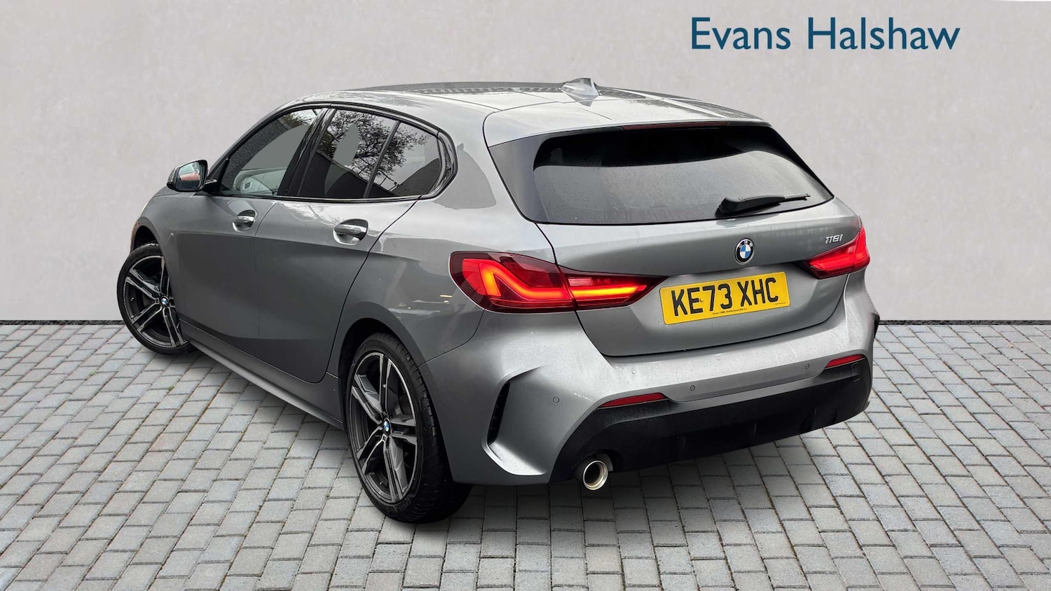 Used BMW 1 Series 2024 for sale - 76842849: Photo 2