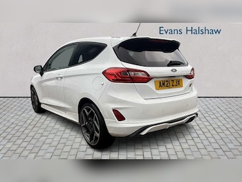 Used Ford Fiesta 2021 for sale - 76515509: Photo