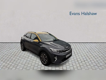 Used Kia Stonic 2023 for sale - 77928756: Photo