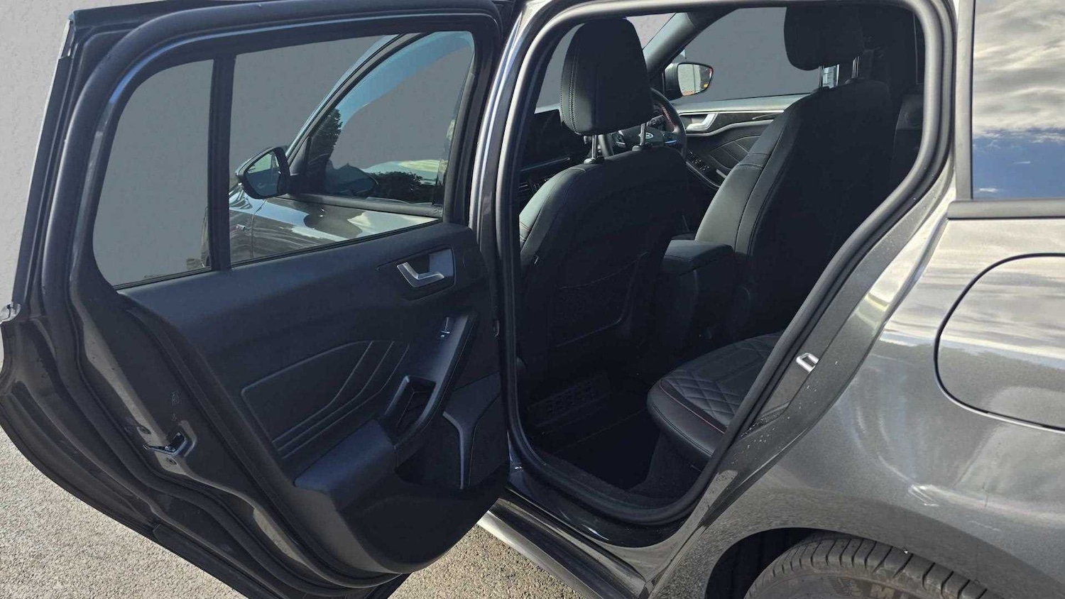 Used Ford Focus 2025 for sale - 76488050: Photo 16