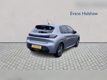 Used Peugeot 208 2022 for sale - 77194589: Photo