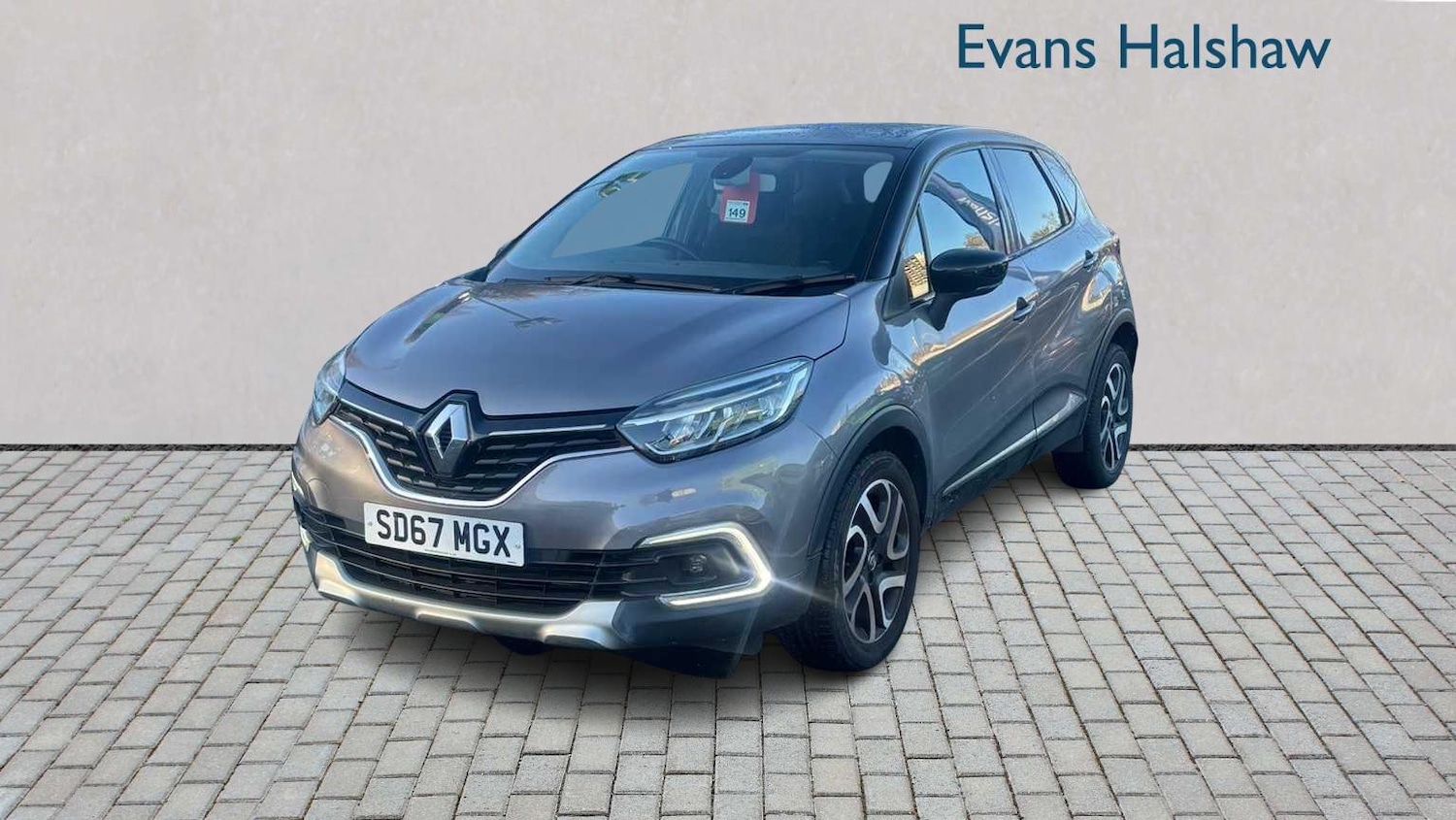 Used Renault Captur 2017 for sale - 76636630: Photo 2