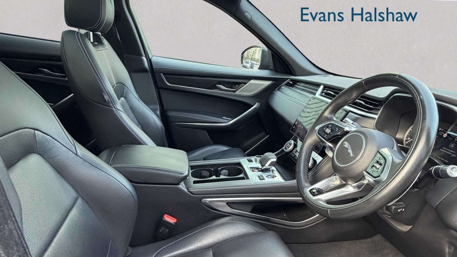 Used Jaguar F-Pace 2022 for sale - 78010528: Photo 5