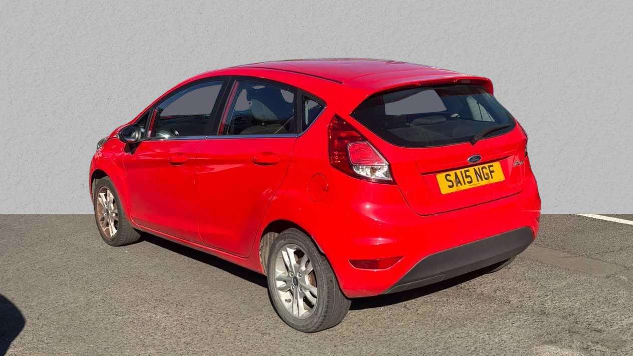 Used Ford Fiesta 2015 for sale - 76113320: Photo 2