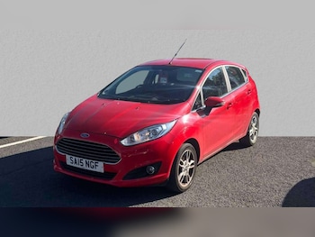 Used Ford Fiesta 2015 for sale - 76113320: Photo 4