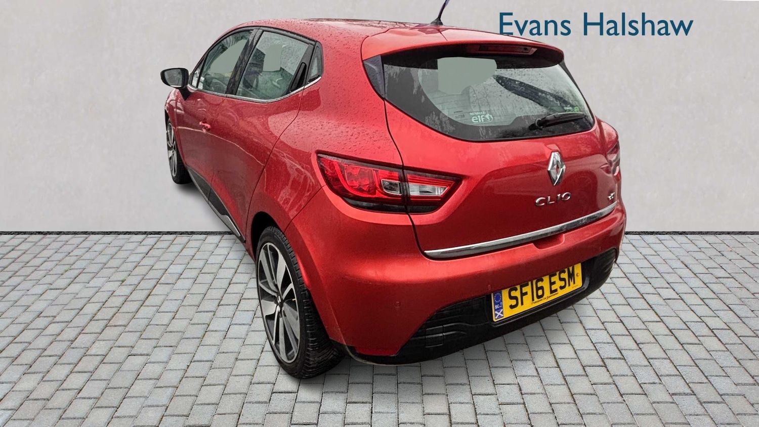 Used Renault Clio 2016 for sale - 76889737: Photo 3