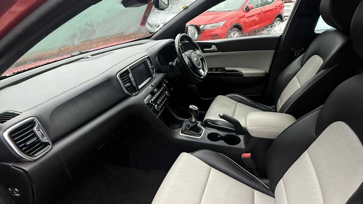 Used Kia Sportage 2017 for sale - 76329176: Photo 9