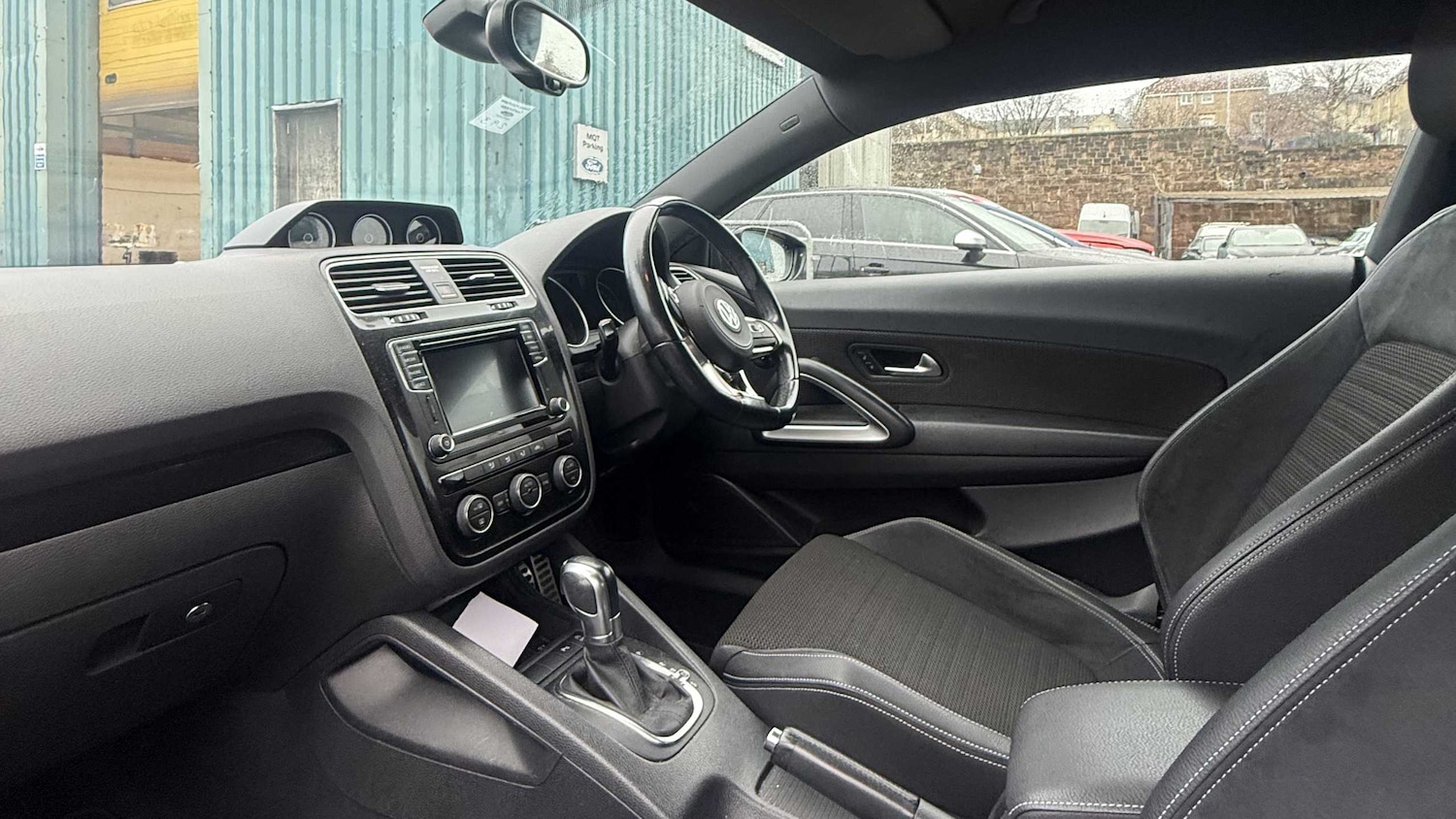 Used Volkswagen Scirocco 2017 for sale - 77458446: Photo 8