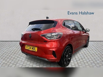 Used Renault Clio 2024 for sale - 77996250: Photo