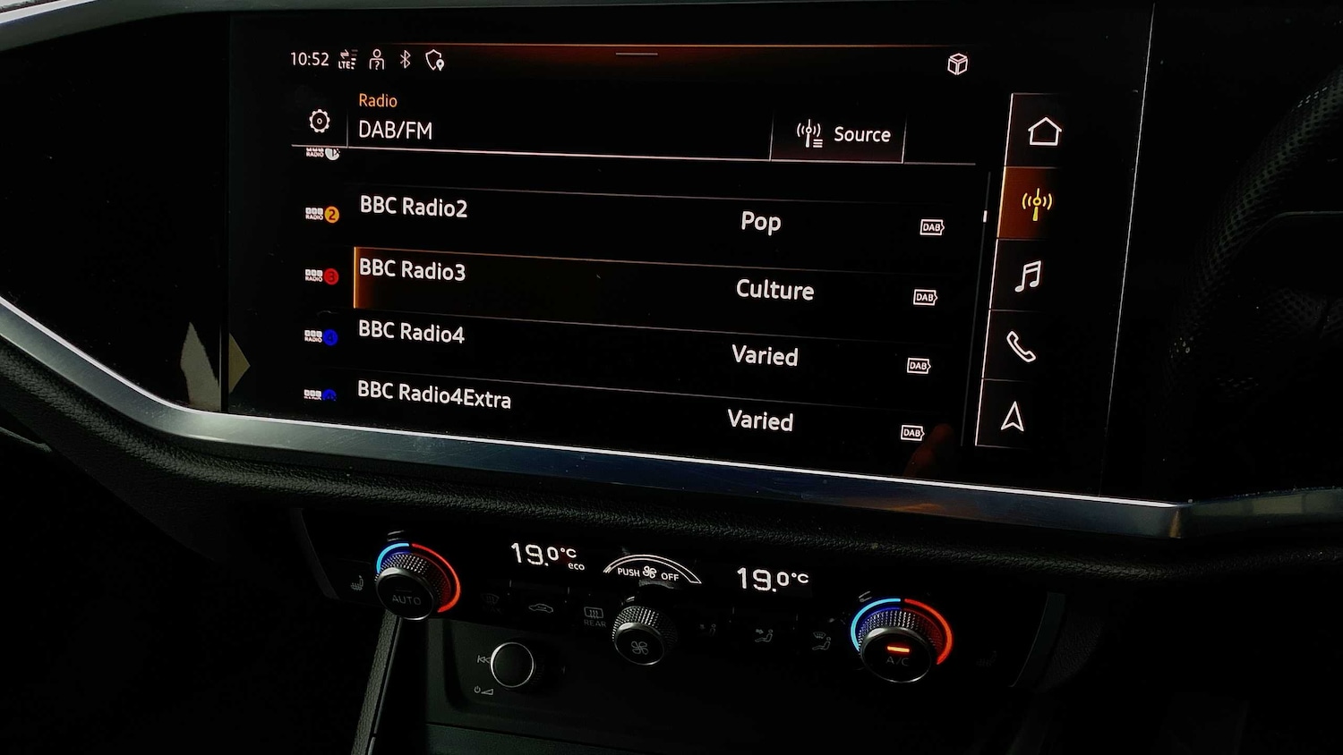 Used Audi Q3 2022 for sale - 77044029: Photo 18