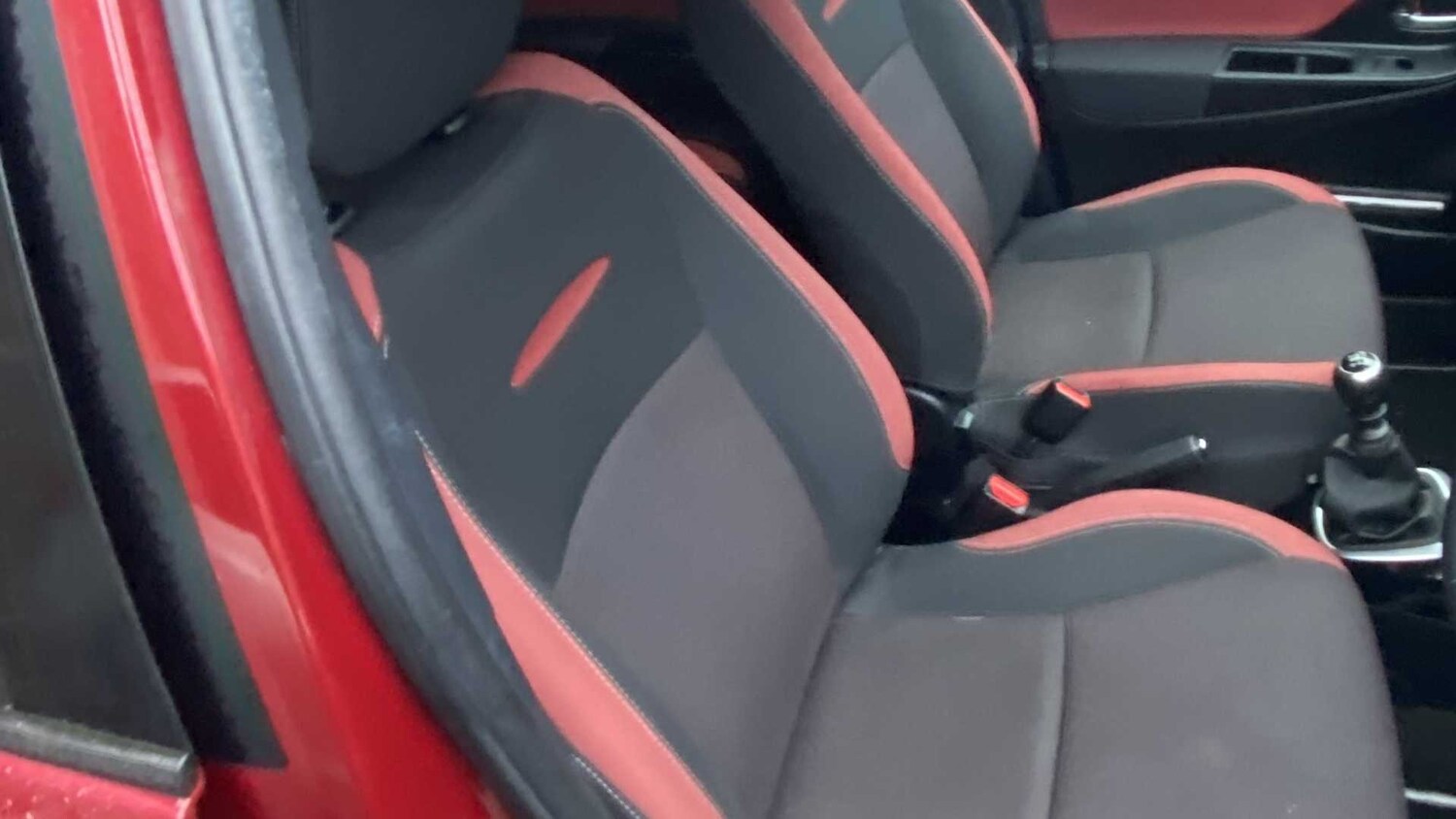 Used Toyota Yaris 2017 for sale - 77011244: Photo 10