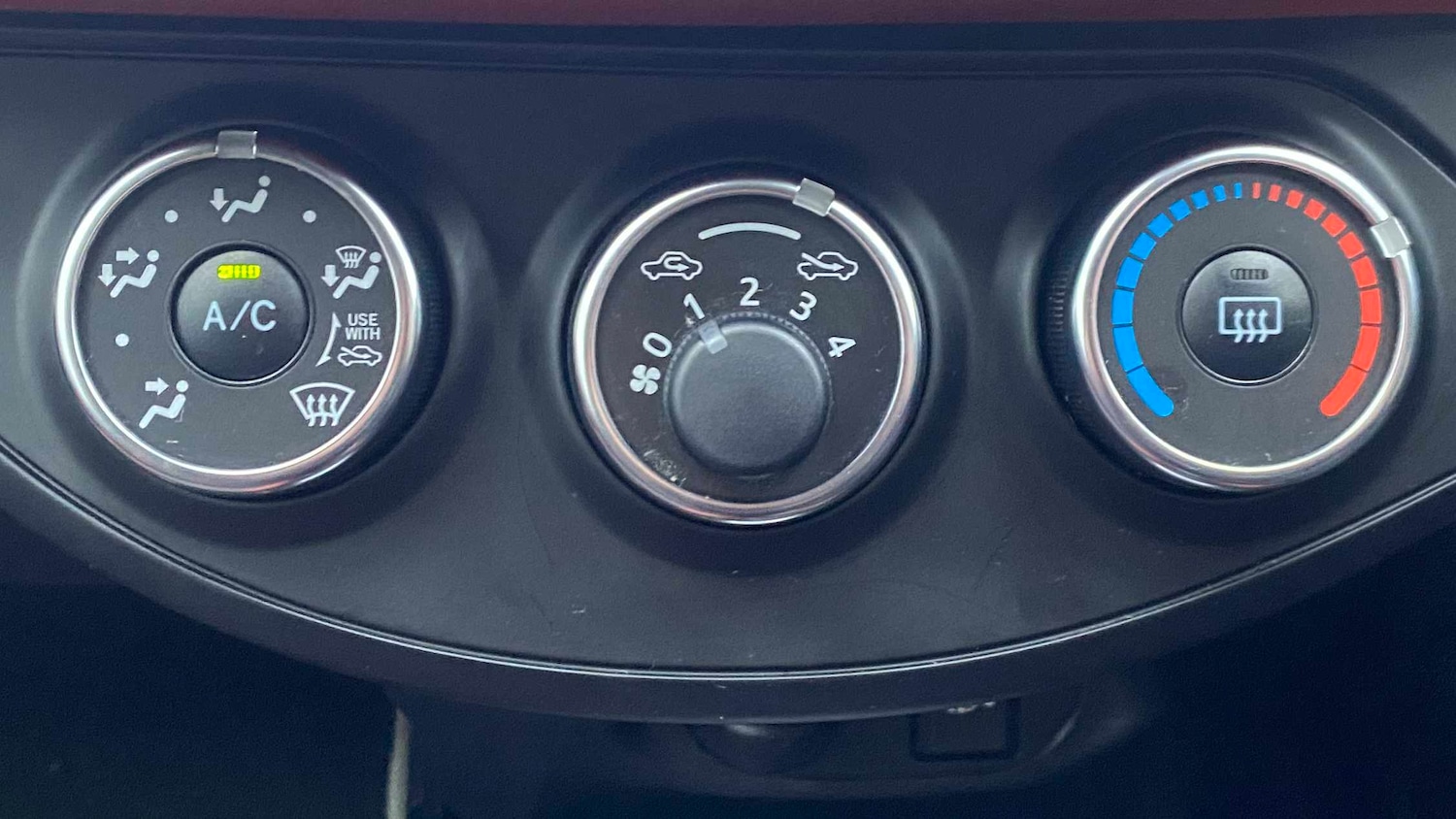 Used Toyota Yaris 2017 for sale - 77011244: Photo 12