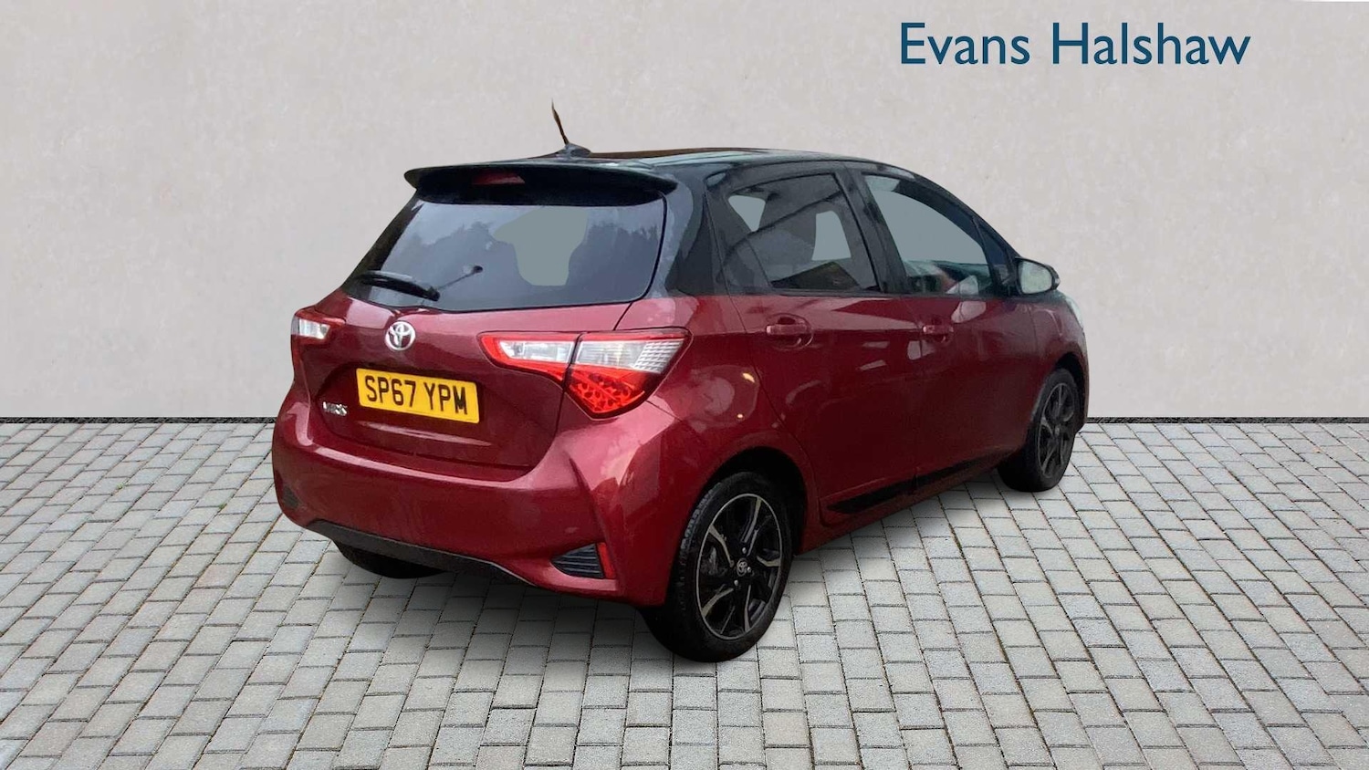 Used Toyota Yaris 2017 for sale - 77011244: Photo 4