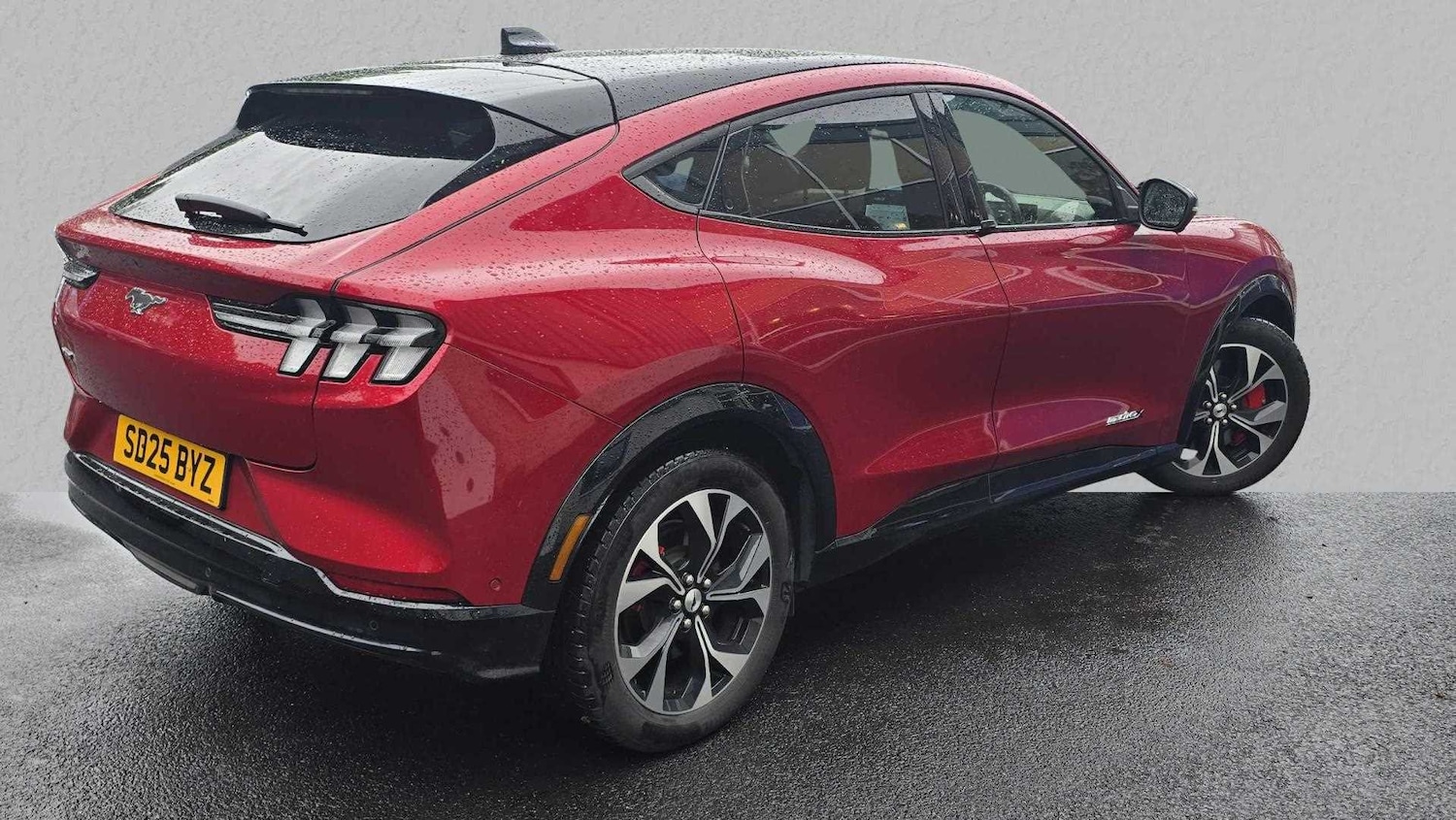 Used Ford Mustang Mach-E 2025 for sale - 77943154: Photo 3